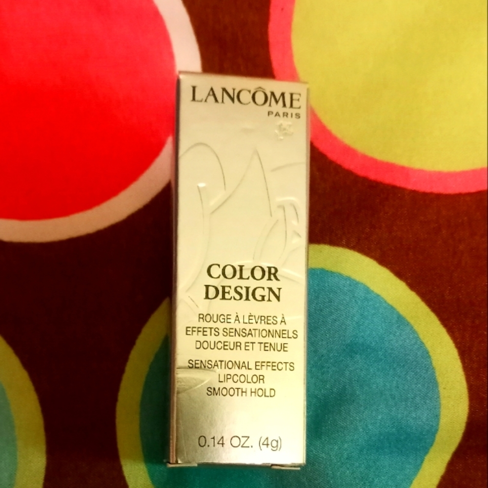 NWT.  Lancome color design lipstick. Hot Nights.